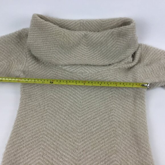 XOXO, Sweater - Picture 7 of 13